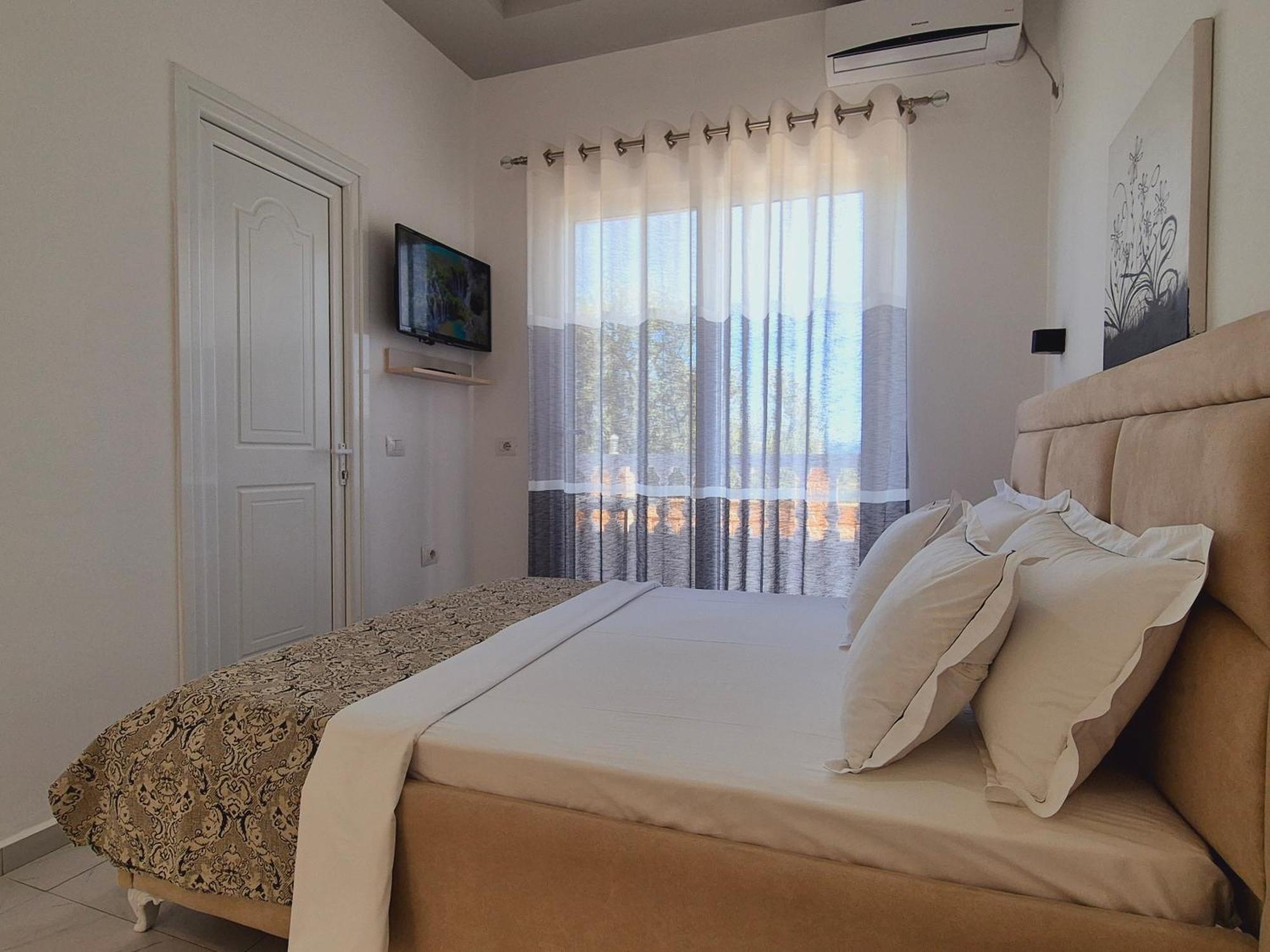 Villa Josana Саранде Екстериор снимка