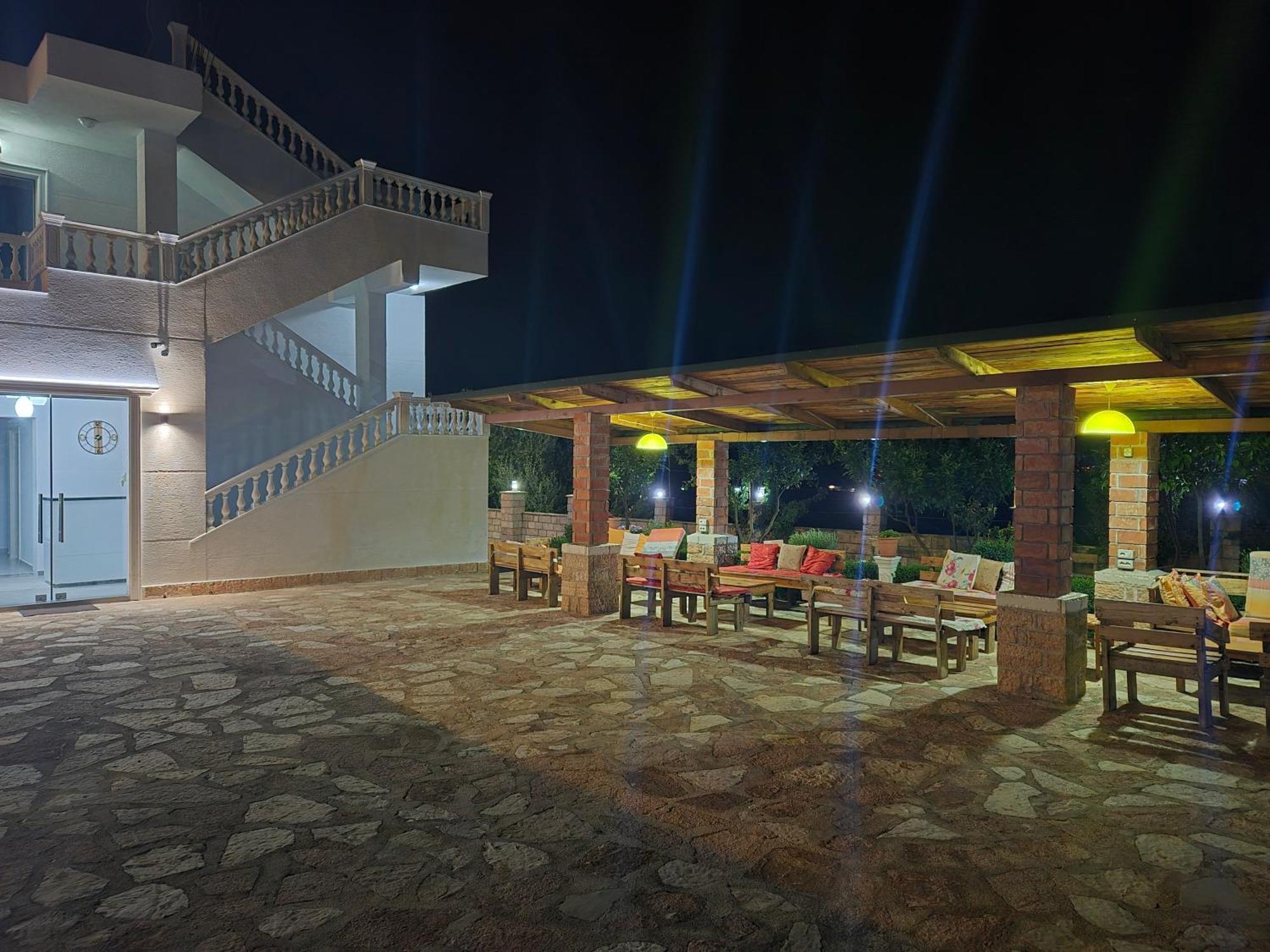 Villa Josana Саранде Екстериор снимка
